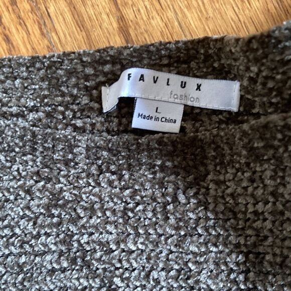 Chunky Soft Green Pullover Sweater Size L - Picture 9 of 11